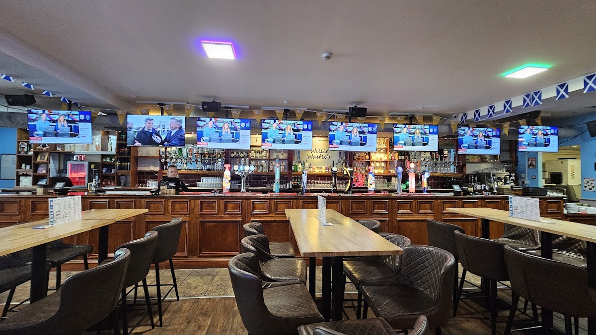 Willie Wastles Sports Bar & Restaurant